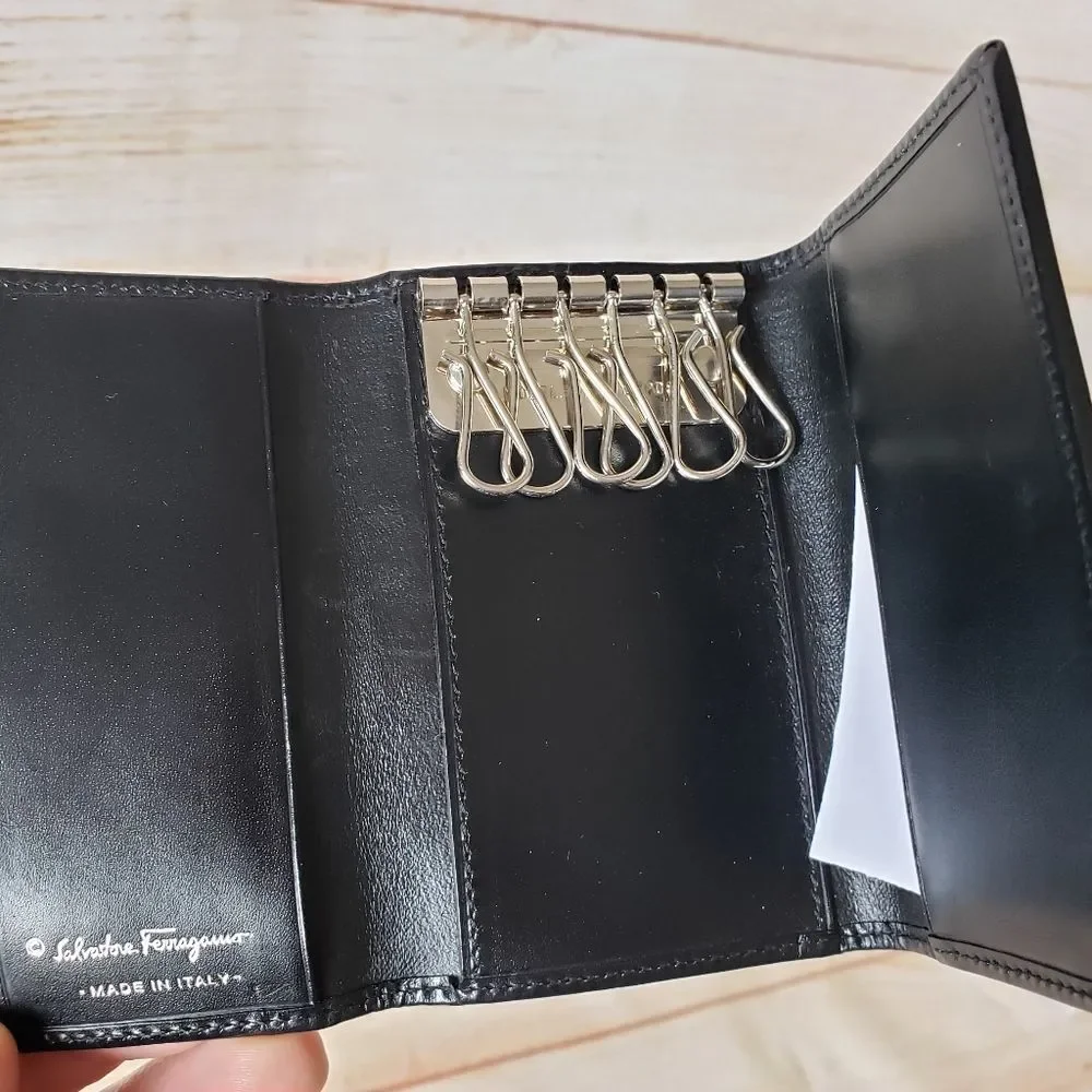 Authentic Salvatore Ferragamo Leather Keyholder Black Silver Tone Hardware Unise